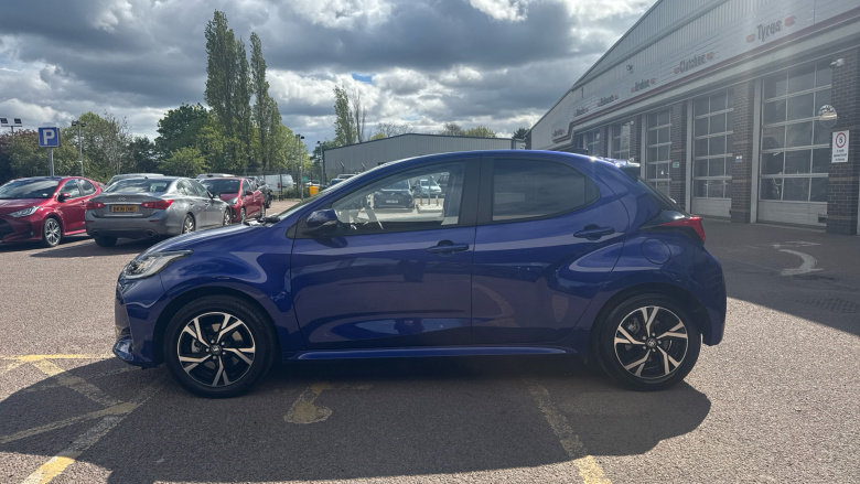 Toyota Yaris 1.5 Hybrid Design 5dr CVT Hybrid Hatchback